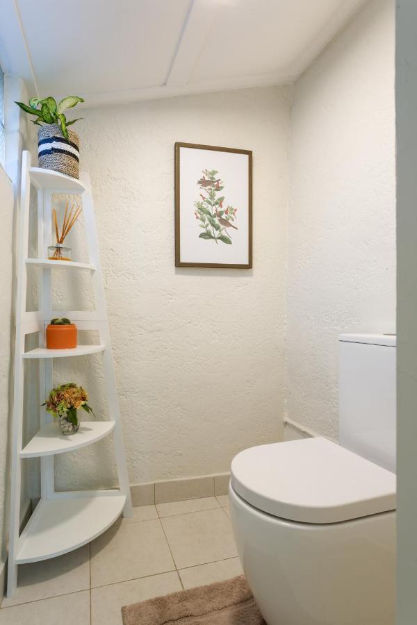 Beautiful 2-bed Terrace House With Outdoor Areas Sydney