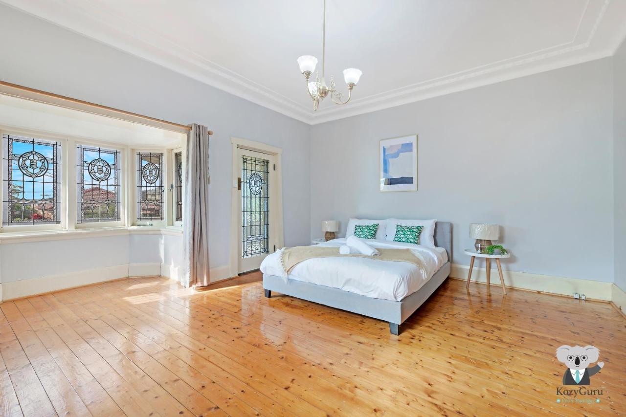 Kozyguru Campsie Oldie-but-goodie Look 4 Bed House Nca011 * Sydney