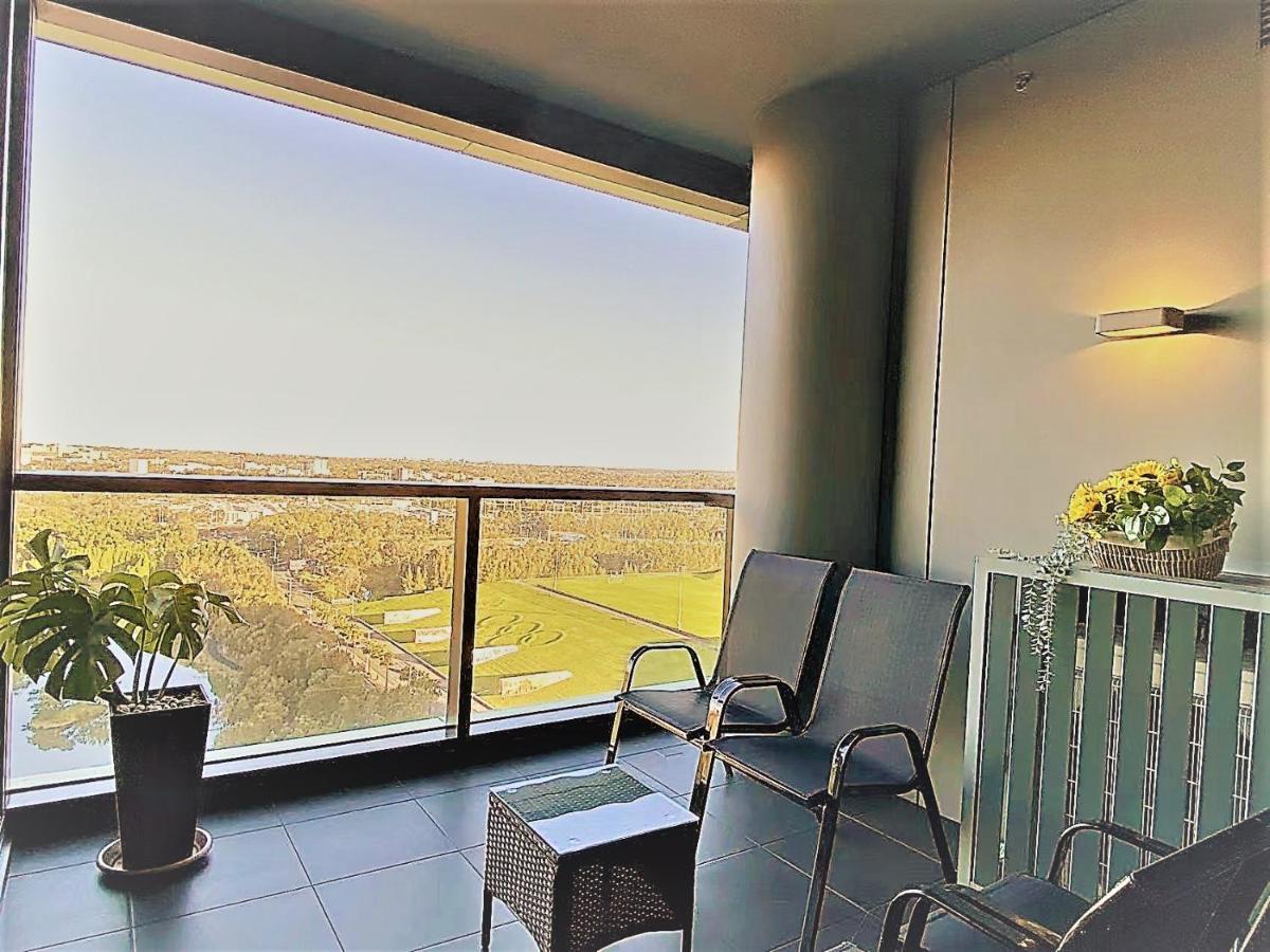 Parkside & View In Olympic Park Sidney