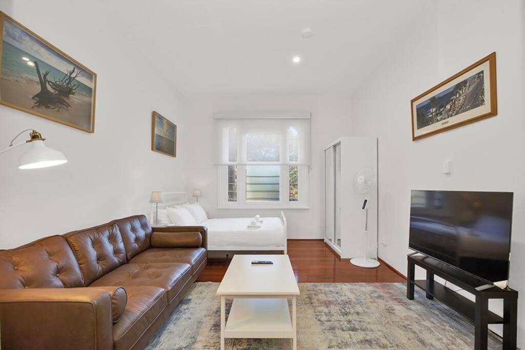 Paddington Pad *