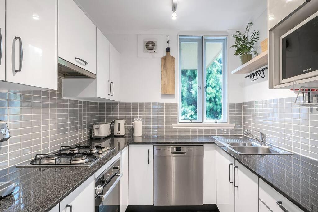 Holiday home Leafy Hideaway // Balmoral On Doorstep