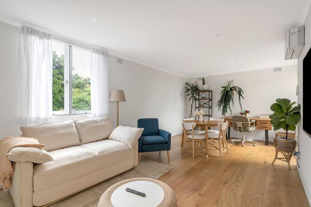 Holiday home Leafy Hideaway // Balmoral On Doorstep