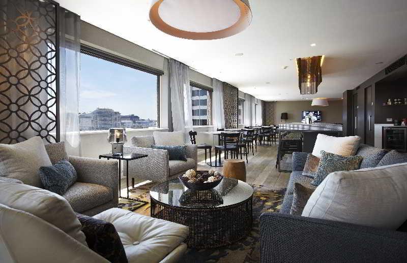 Parkroyal Darling Harbour,