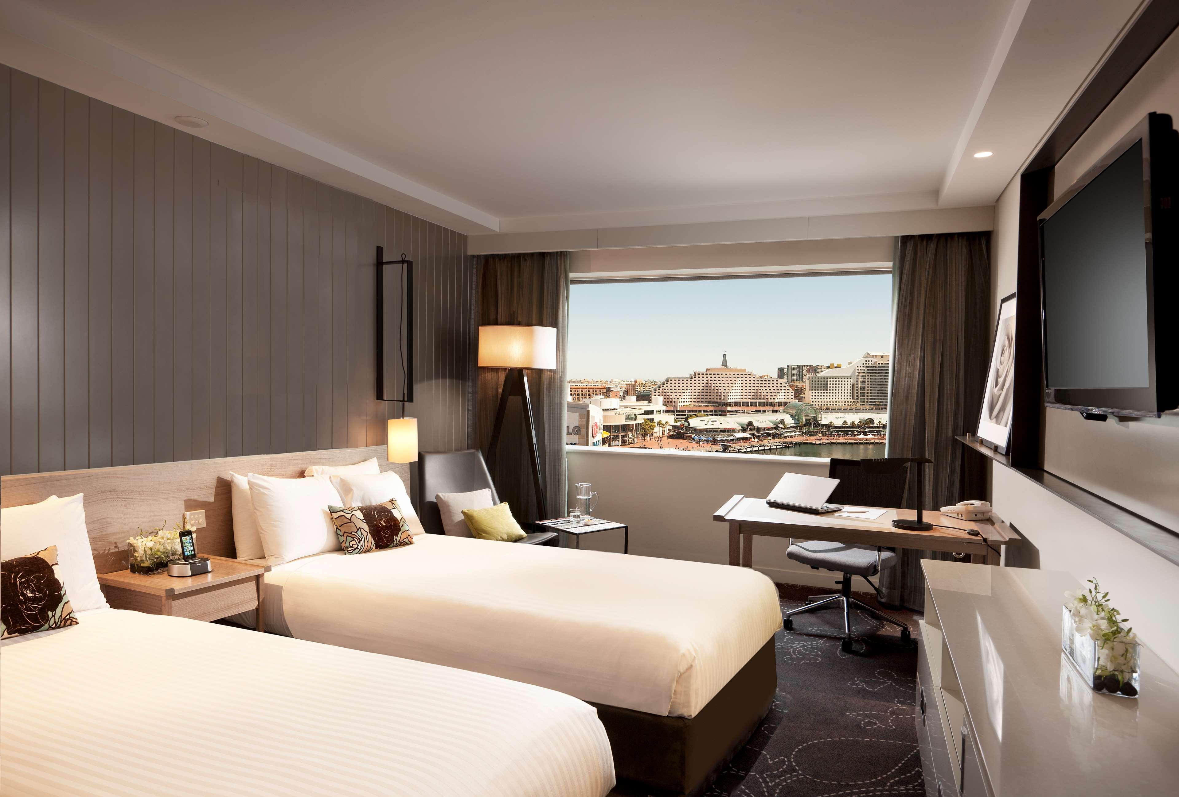 Parkroyal Darling Harbour, 4*