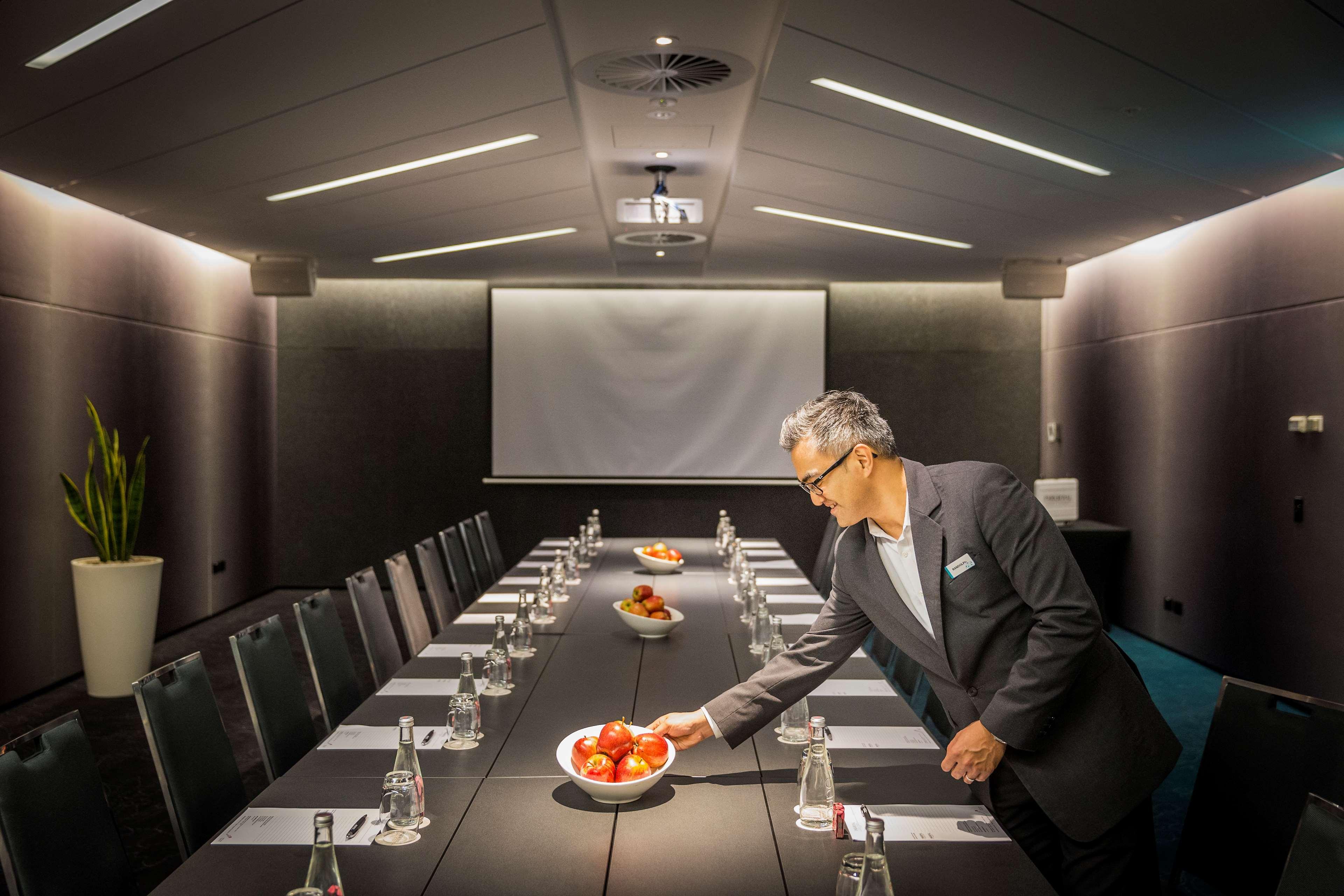 Hotel Parkroyal Darling Harbour, 4*