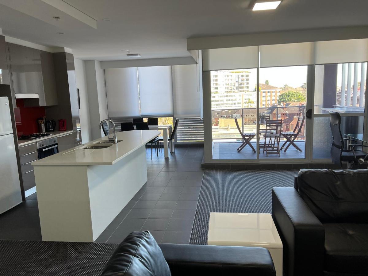 Aparthotel Aan North 4*