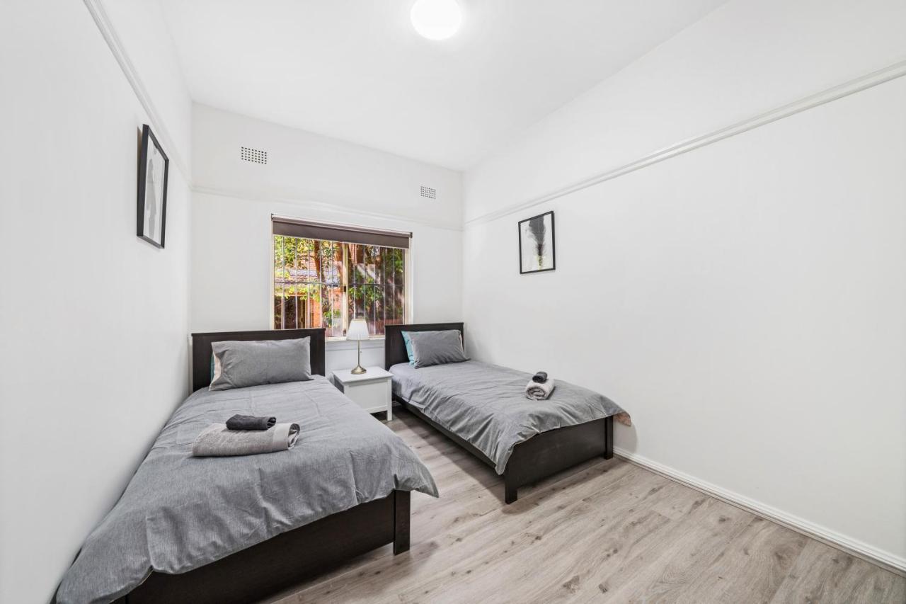 Burwood New 2 Bedroom 2 Bathroom Sidney