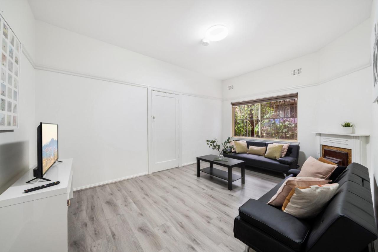 Burwood New 2 Bedroom 2 Bathroom *