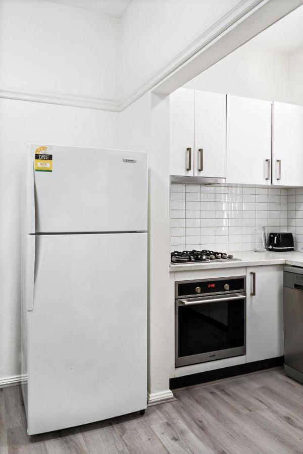 Burwood New 2 Bedroom 2 Bathroom Apartamento