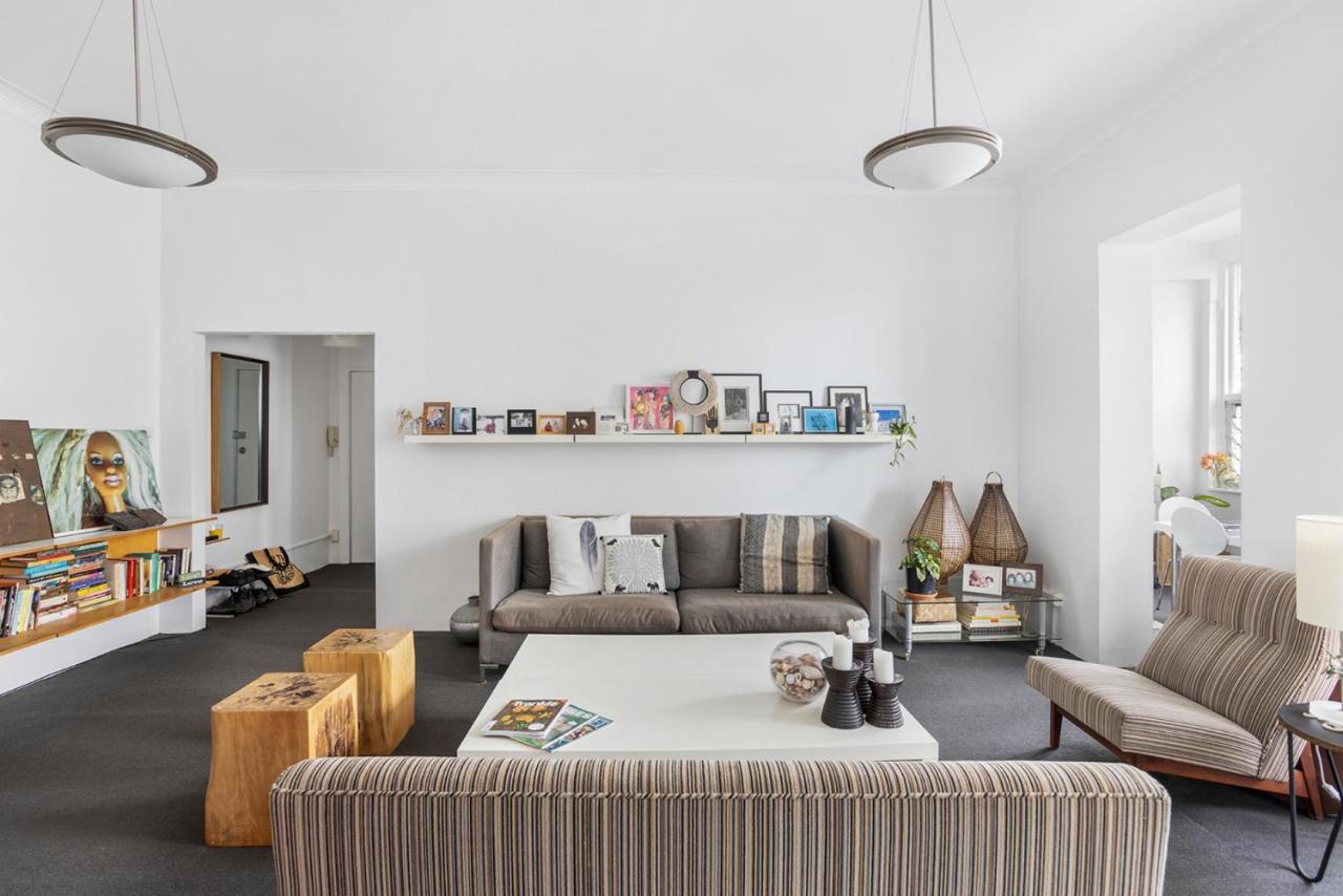 Art Deco Diamond Apartment Sydney