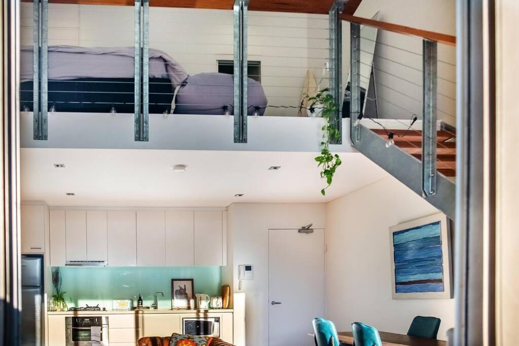 Lofty Loft By Dreams Apartment