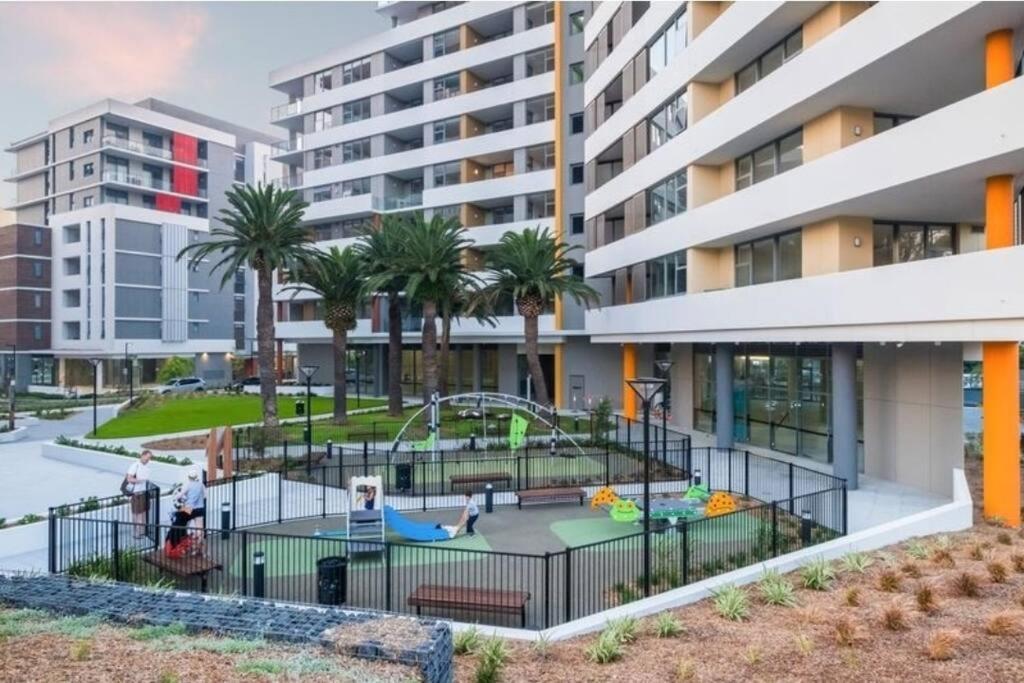 Garden View Of Macquarie Park Paradise