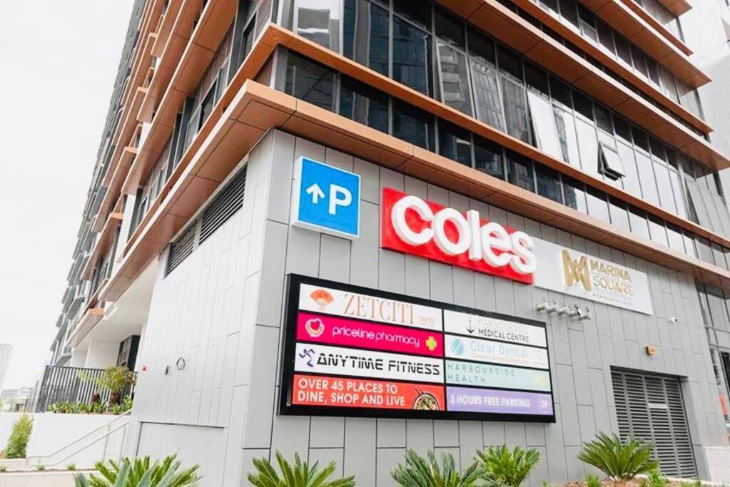 Lovely Waterview 1 Bedroom +study+free Parking Sydney