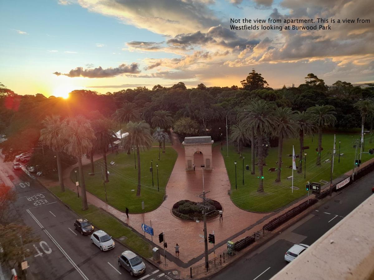 Bright And Beautiful In Burwood * Sydney
