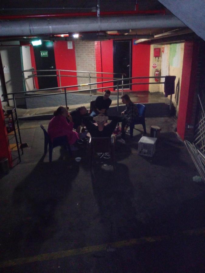 Hostel Clover Free Car Parking