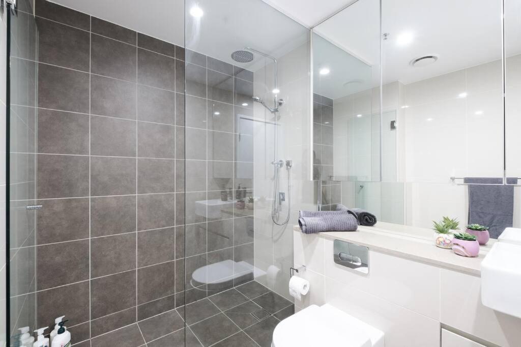 Apartment Castlereagh - 2br Cbd Views Hyde Park Families & Groups