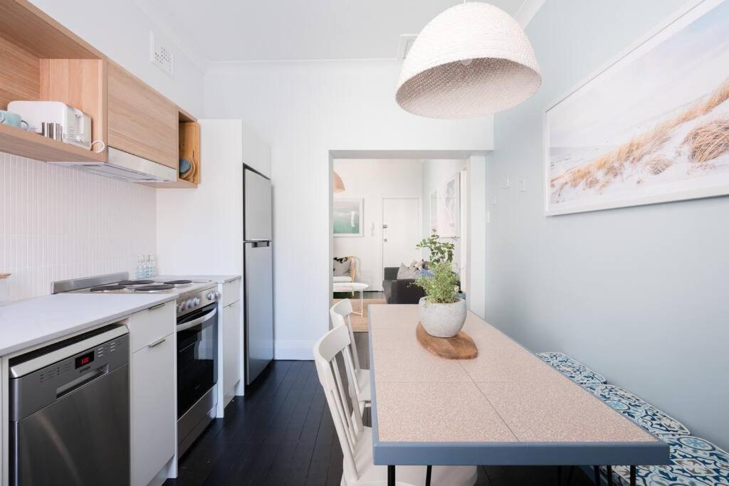 Apartment Beautiful 2br Floor Bondi Walk To *