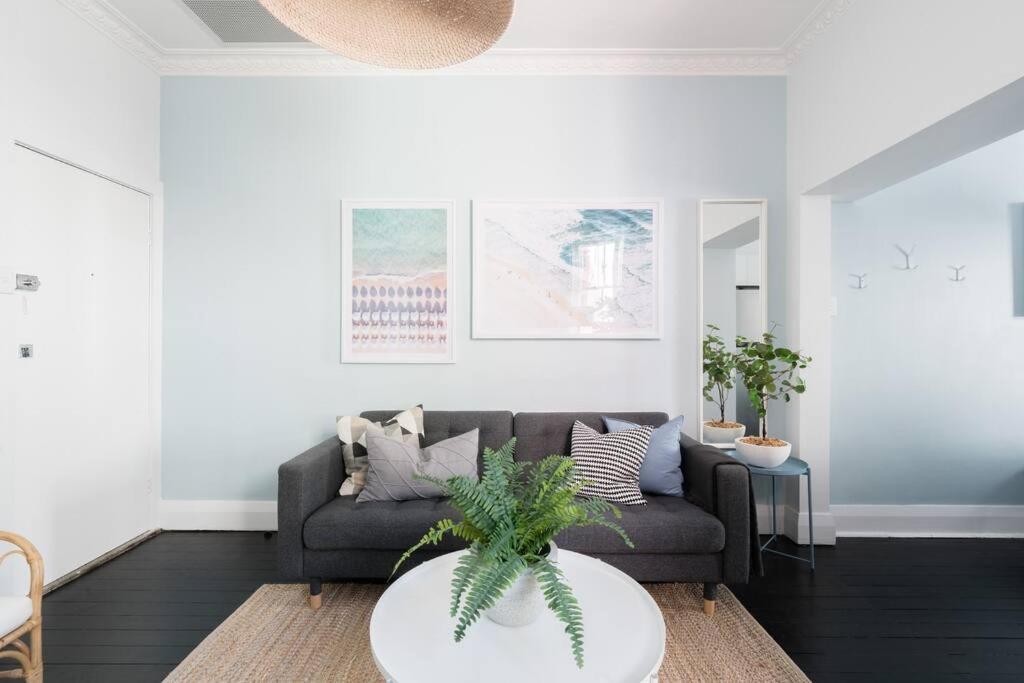 Beautiful 2br Floor Bondi Walk To Sydney