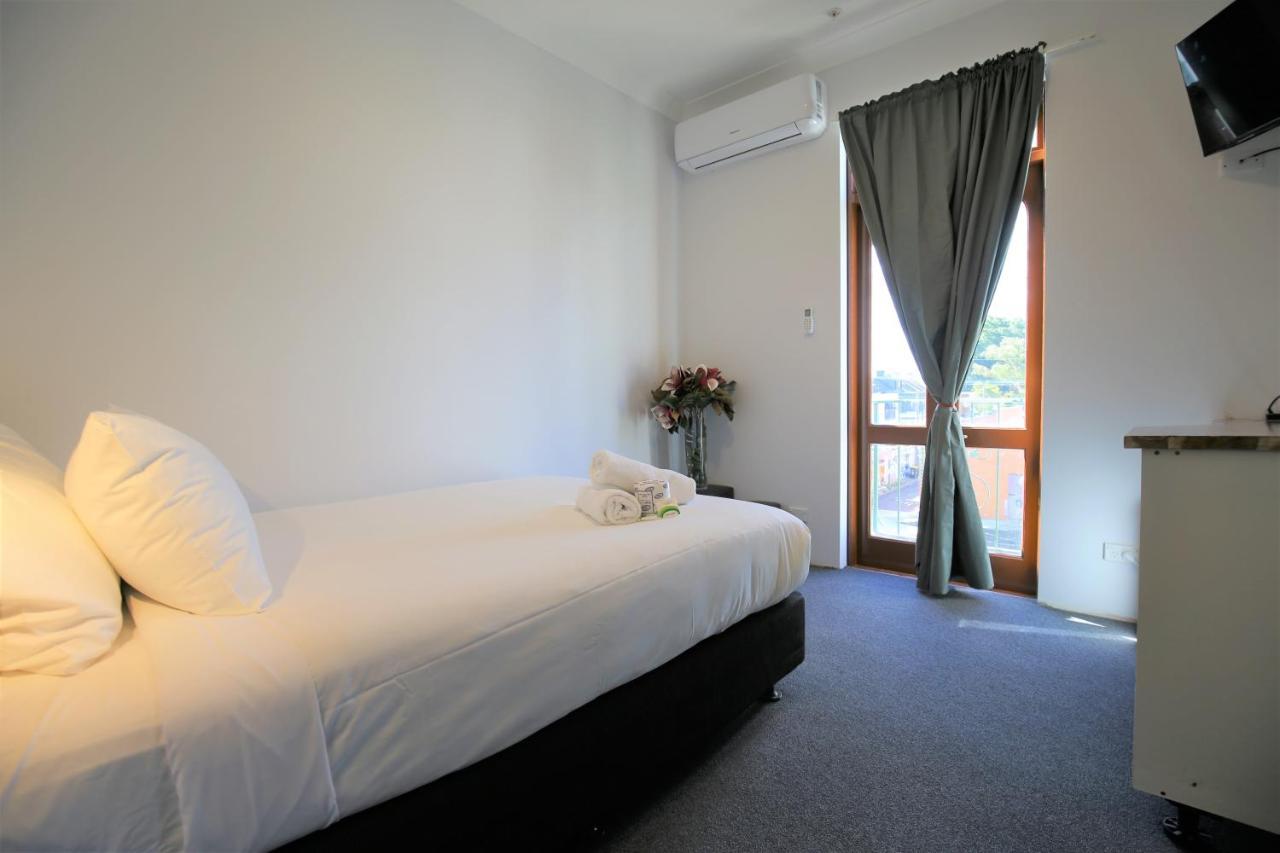 Lodge Newtown Cozy