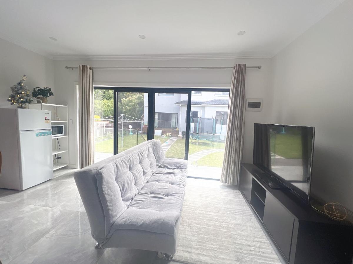Entire New Granny Flat With 3 Bedrooms 2 Bathrooms Bahay bakasyunan Sydney