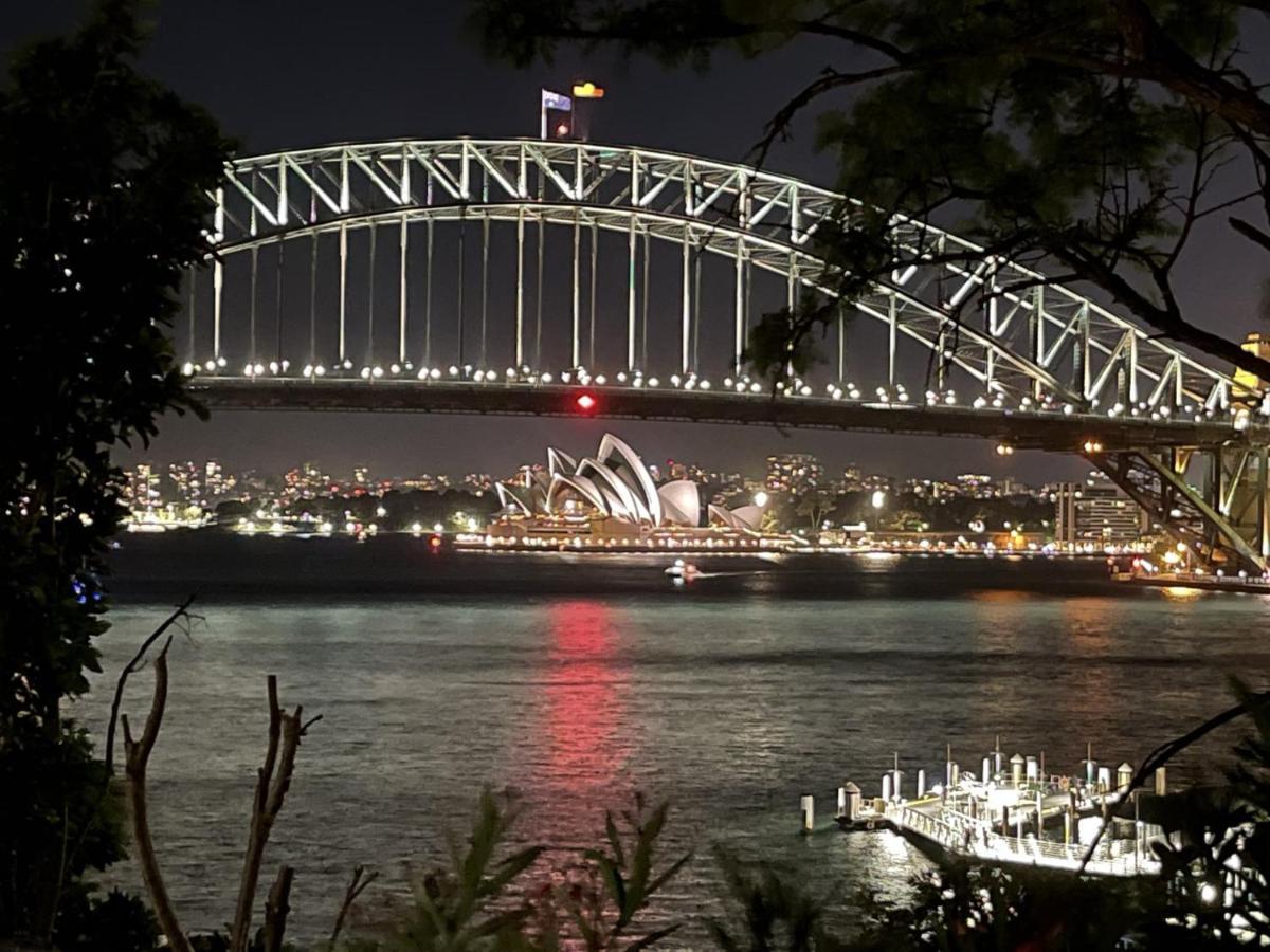 Apartment Spectacular Views Of Harbour With Car Space Sydney