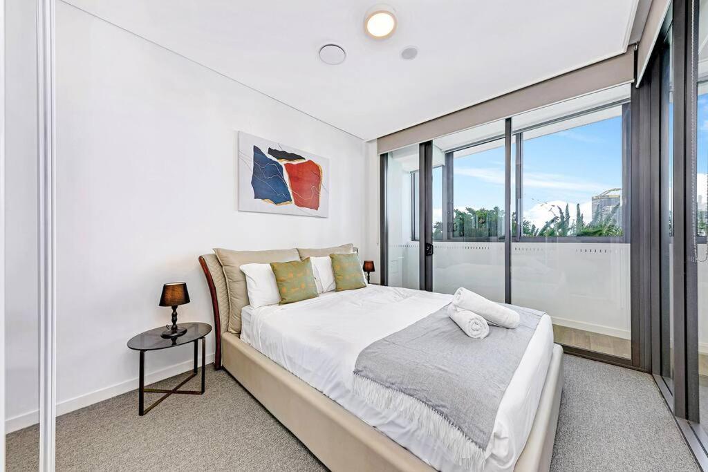 Two Beds Scenic Water&bridge View Masterpiece Holi Sydney