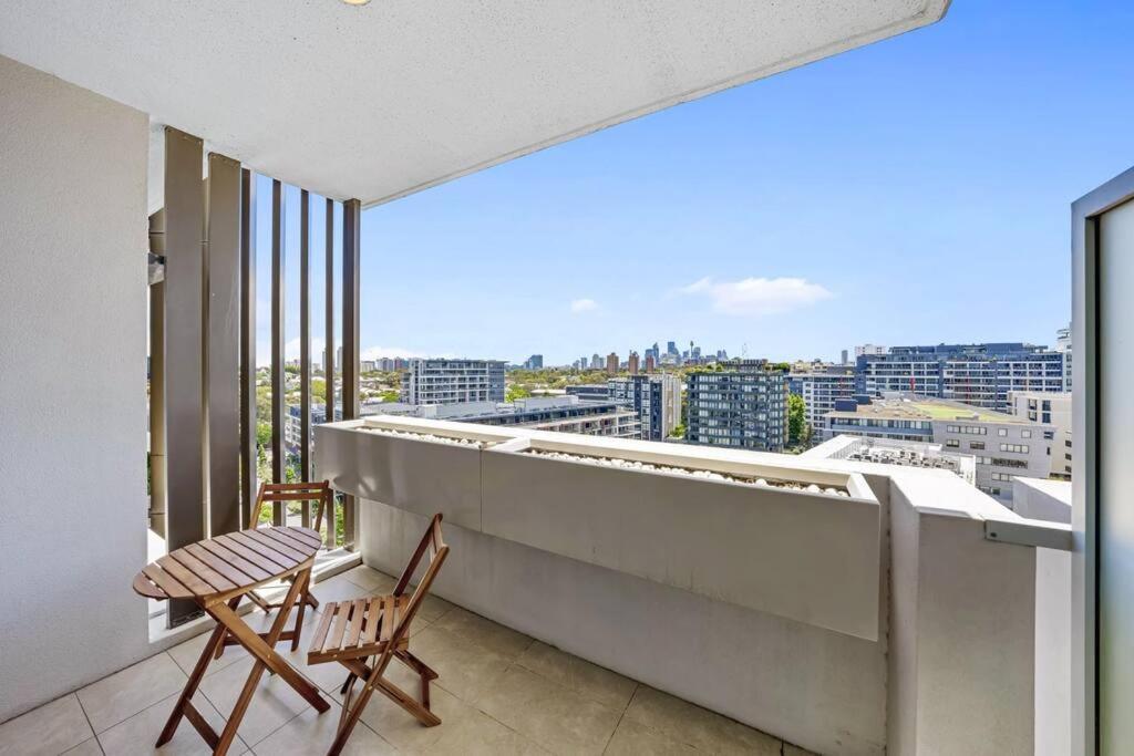 City N Park View 1 Bedroom Apt @waterloo Sydney