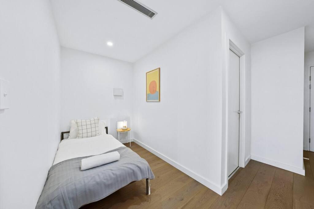 Apartment City N Park View 1 Bedroom Apt @waterloo