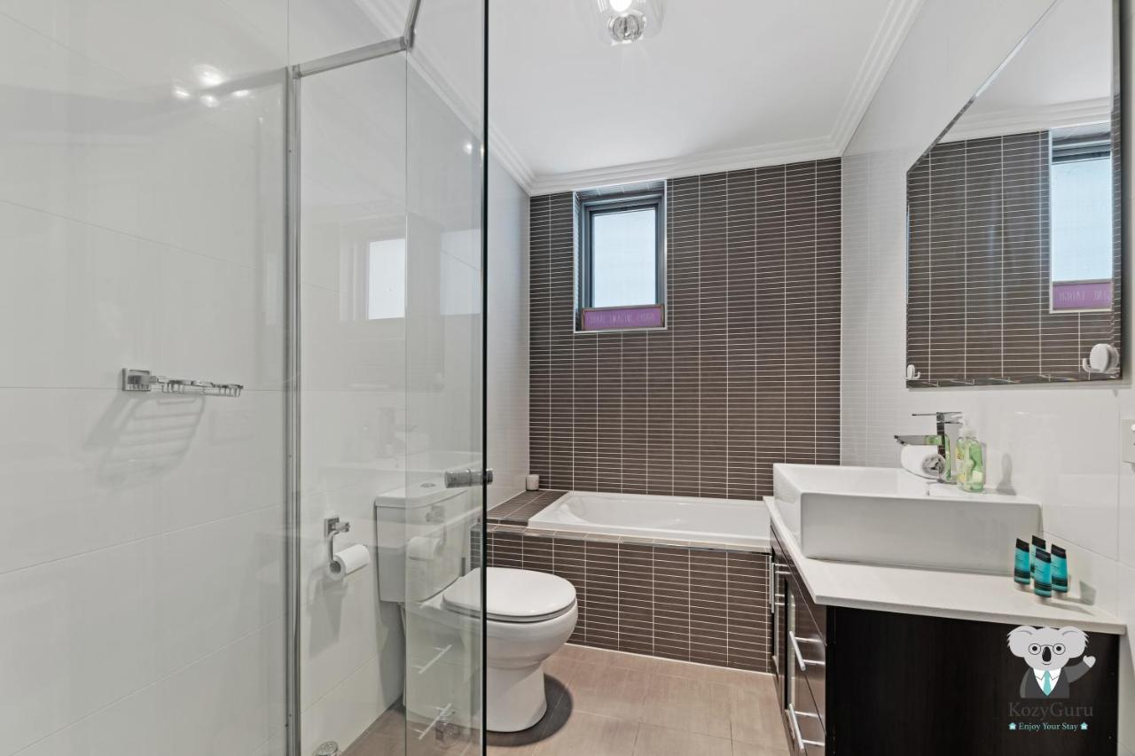Kozyguru Ryde Cosy 2bed Free Parking Nry241 Sydney