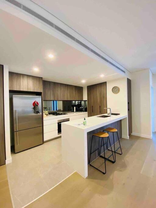 Luxury 3 Bedroom In Ryde Sydney