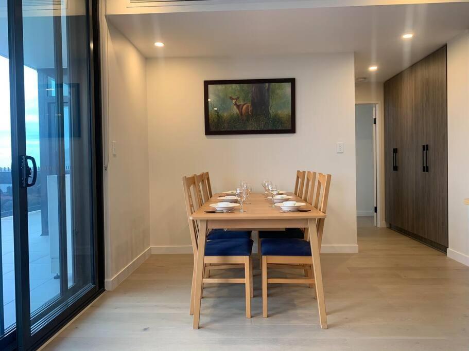 2 Bedroom In The Middle Of With Beautiful River View Apartment