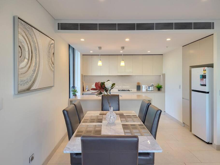 Apartment Spacious 3-bed Penthouse With Perfect View