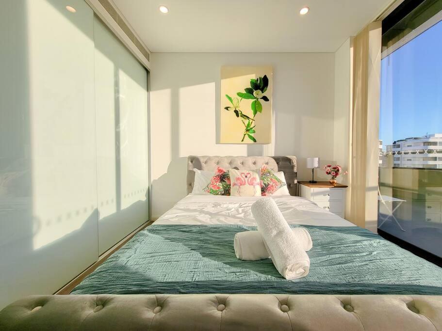Spacious 3-bed Penthouse With Perfect View Apartamento Sidney