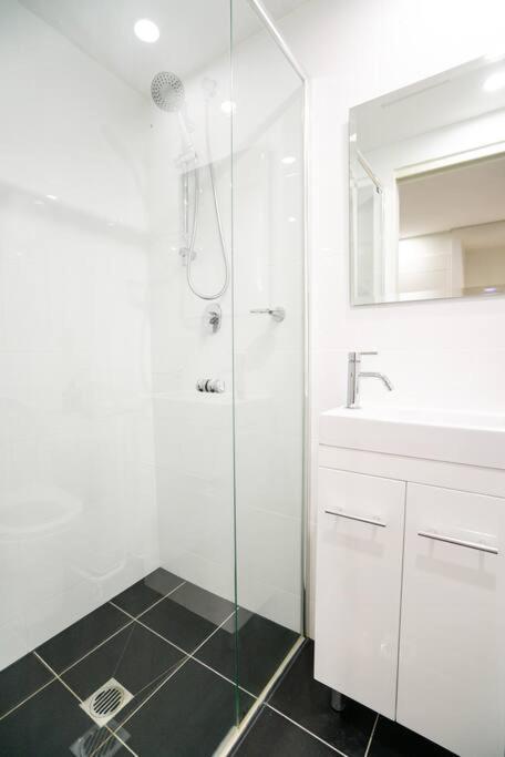 Cbd #unita Grennland6 1 Bedroom Darling Harbour Apartment