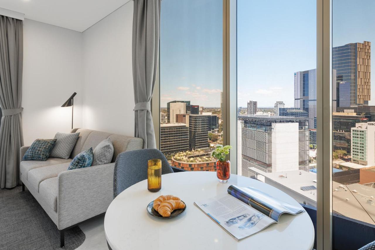 Hotel Meriton George Street, Parramatta 4*