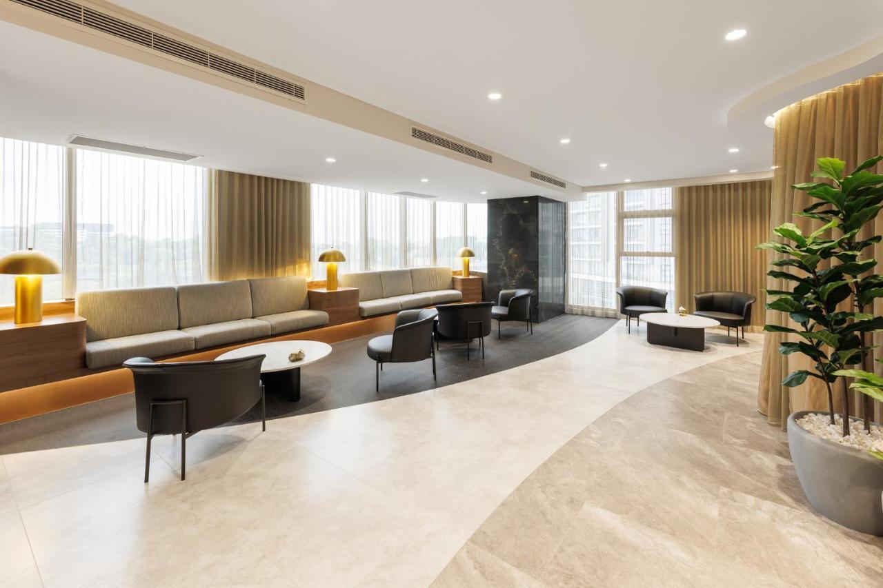Meriton George Street, Parramatta 4*