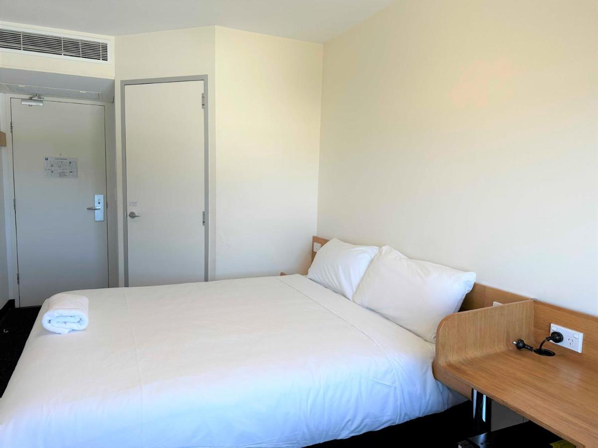 Ibis Budget Airport 3* Sydney