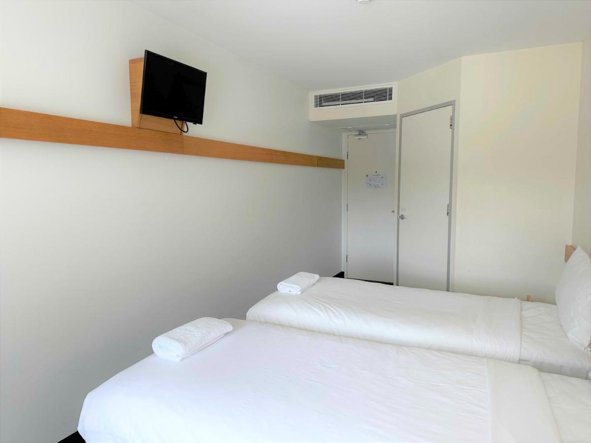 Ibis Budget Airport Hotel