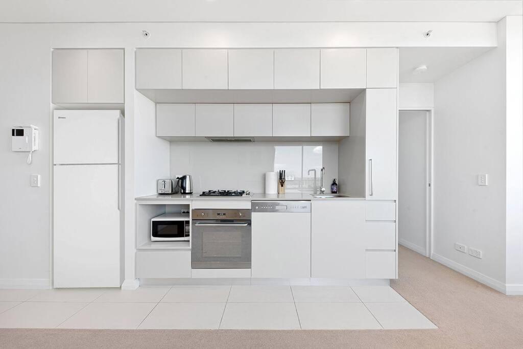 Apartment Skyview Comfy Apt In Centre Of Burwood *