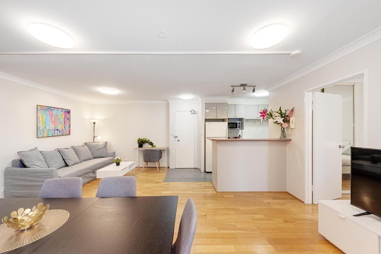 Spacious & Cosy 2 Bedroom In Darling Harbour Sydney