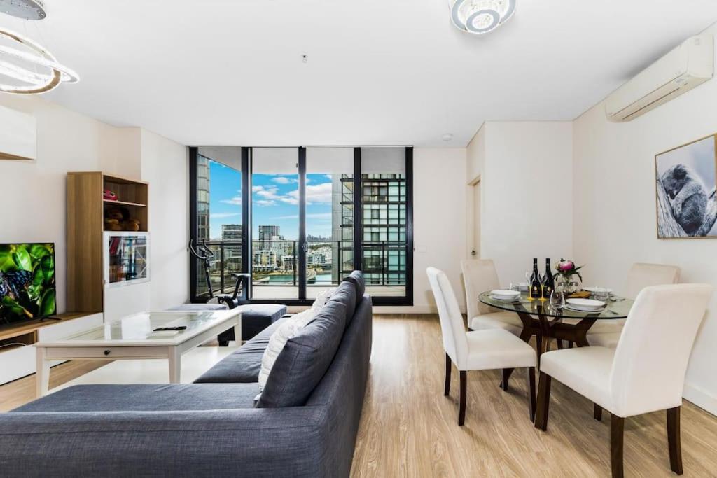 Apartment Lovely 2 Bedroom With Swimming Pool Sydney