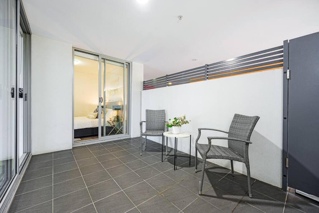 Parramatta Comfy- 2bd-free Parking -netflix-westfield Sidney