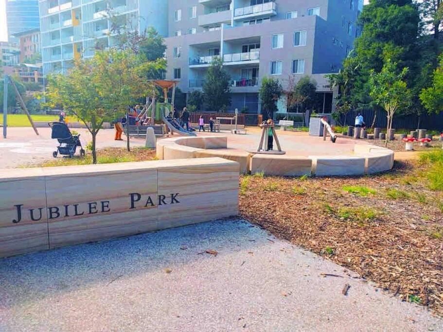 Parramatta Comfy- 2bd-free Parking -netflix-westfield
