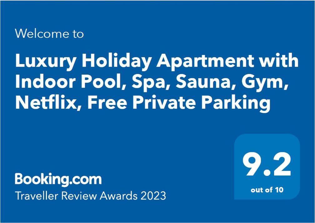 Luxury With Indoor Pool, Spa, Sauna, Gym, Netflix, Free Private Parking Apartment