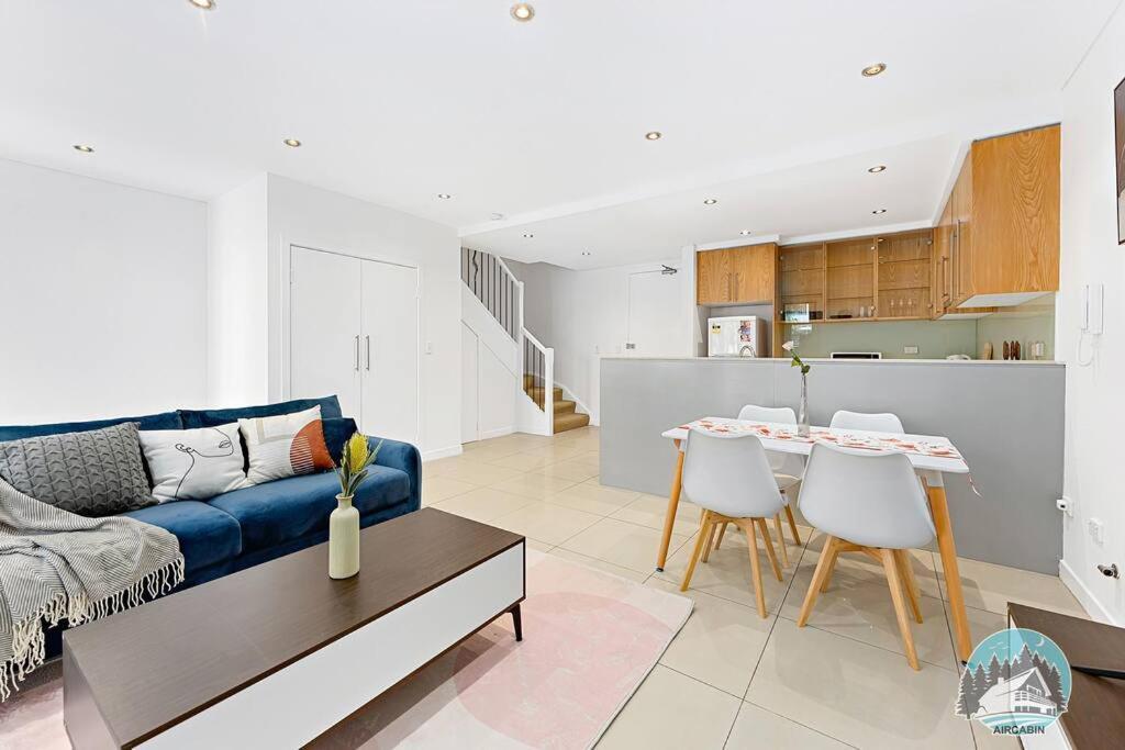Apartment Aircabin｜strathfield｜lovley｜2 Bed Apt+free Parking Sydney