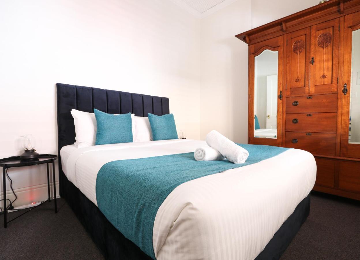 Discover The Rocks - Historical Terrace House * Sydney