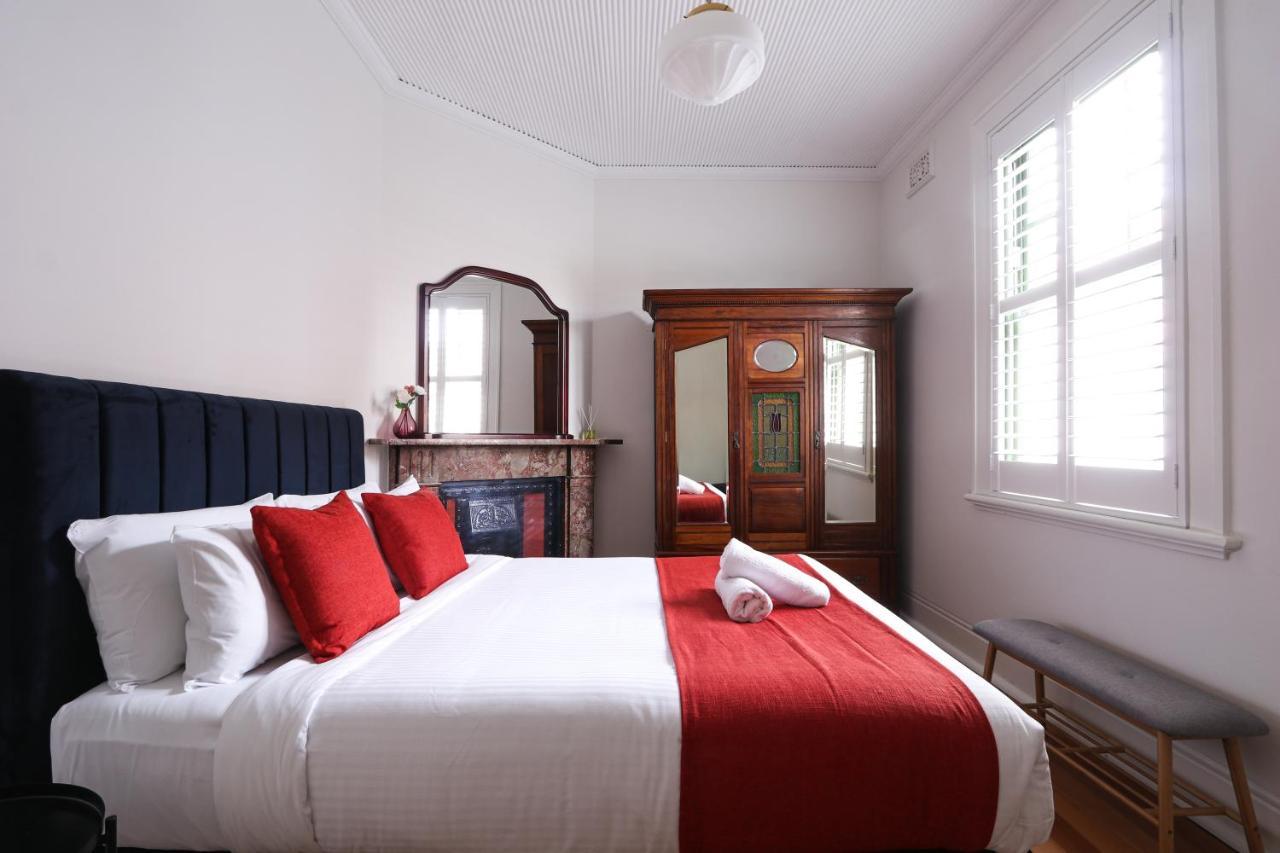 Discover The Rocks - Historical Terrace House Apartment