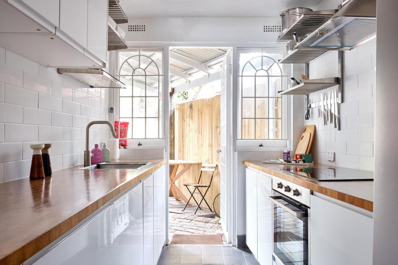 Redfern Classic Terrace - Parking And Balcony Sydney