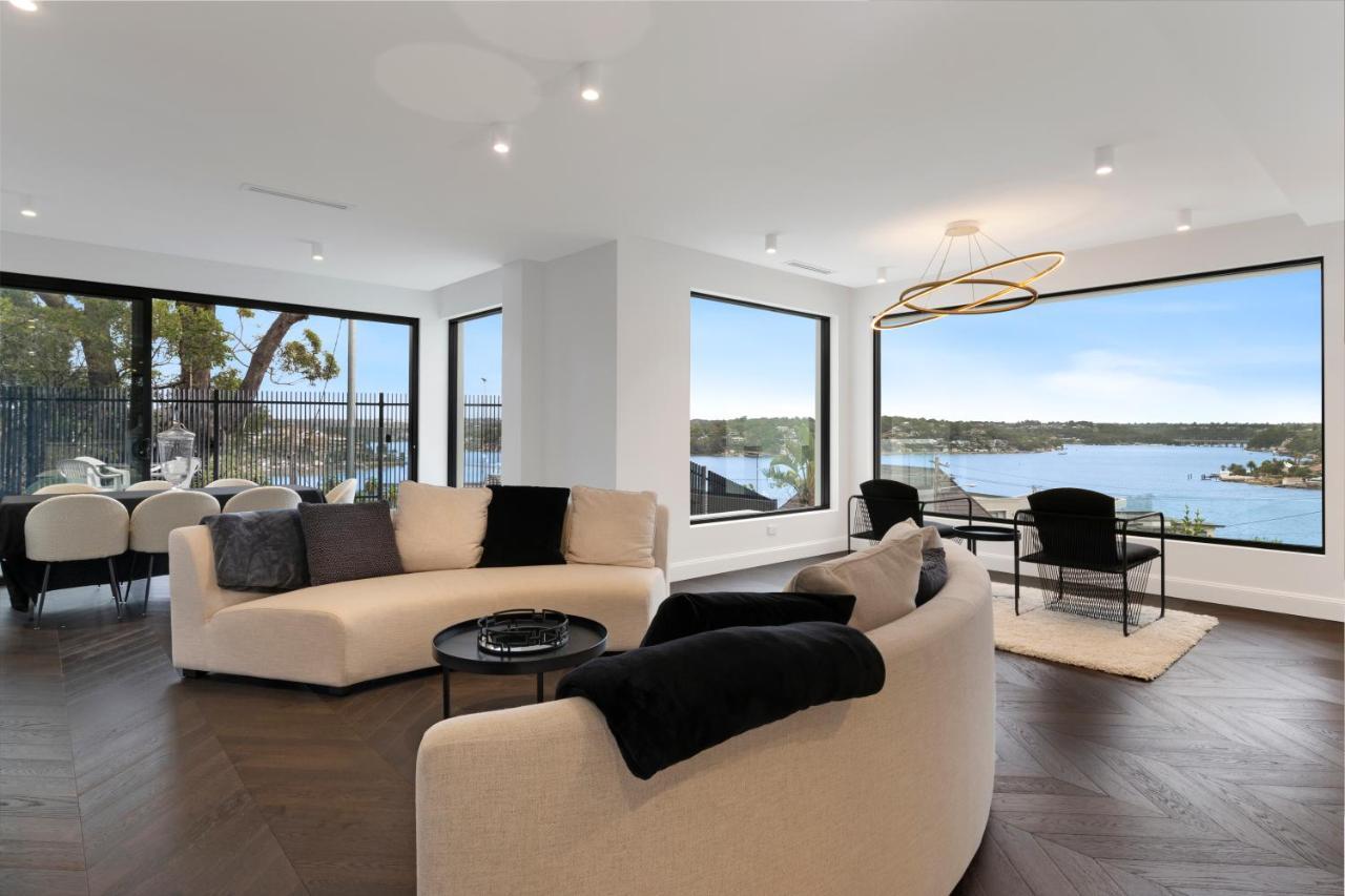 Luxury Waterside Sanctuary