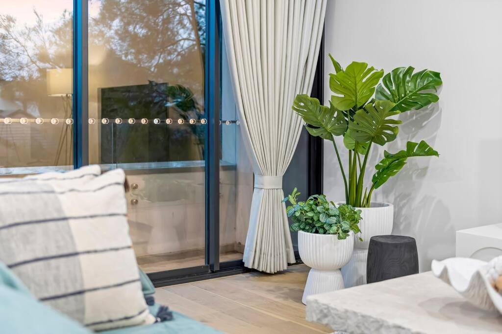 La Baia Luxury Penthouse Neutral Bay * Sydney